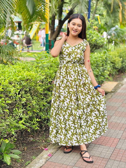 Women reyon printed dress